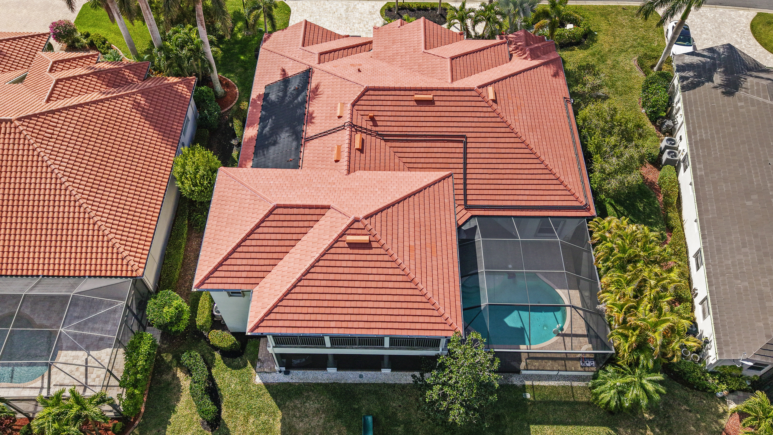 Brown residence backview — Gydn Roofing