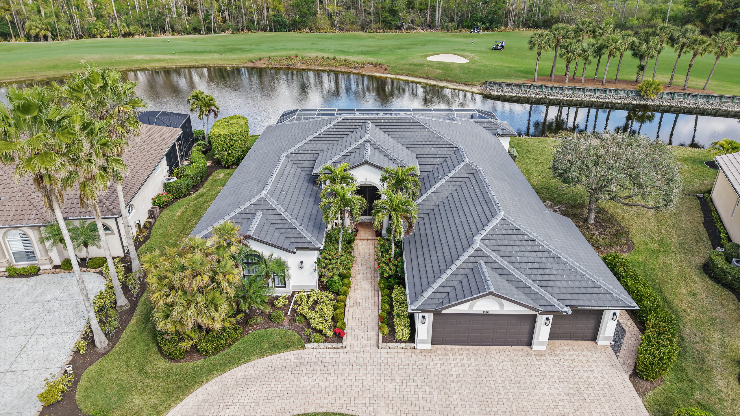 Gayle residence aerial topview — Gydn Roofing