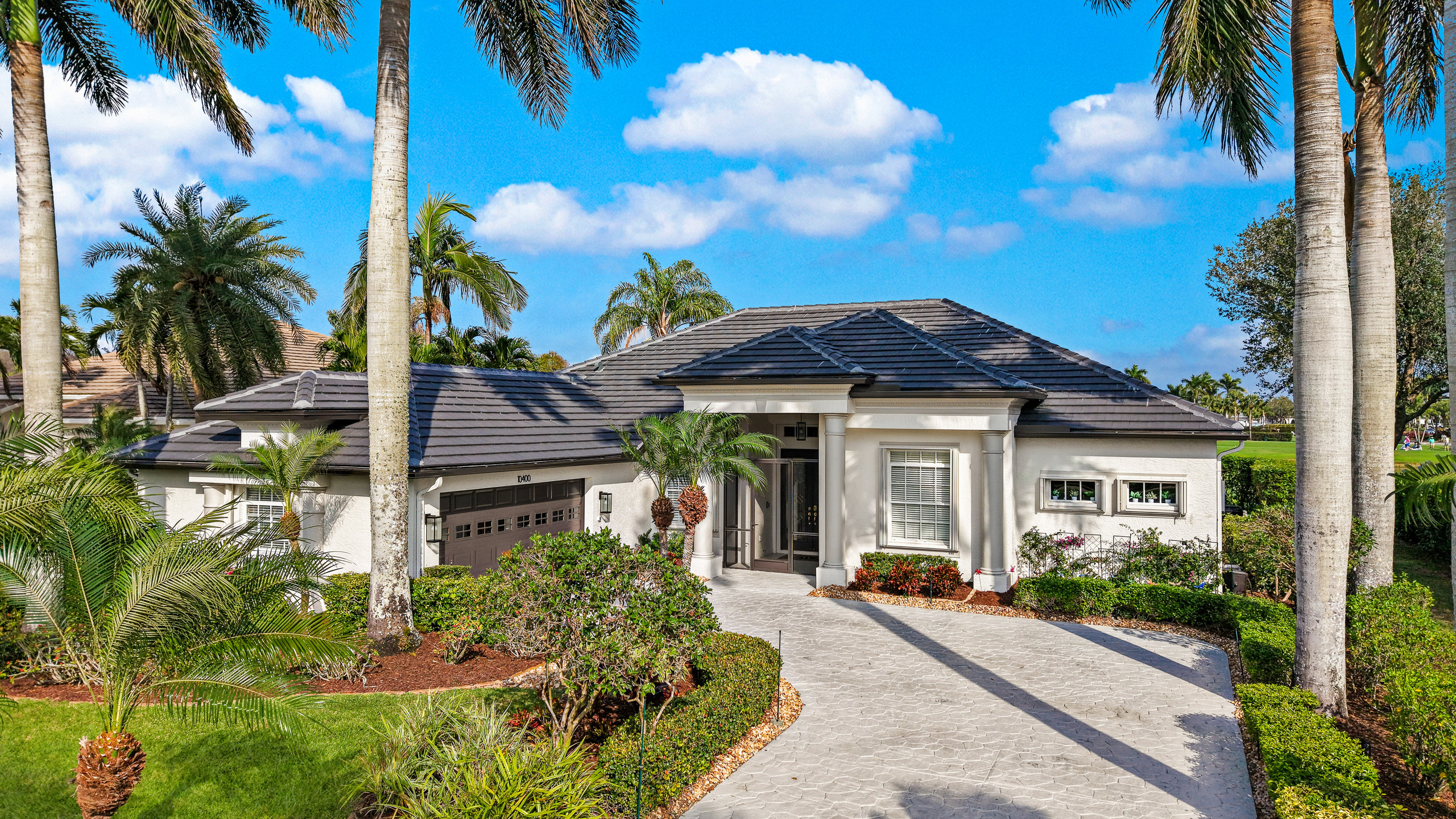 Wenke residence completed roof detail — Gydn Roofing